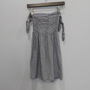 American Eagle Striped Smocked Off Shoulder Summer Spring Mini Dress XS